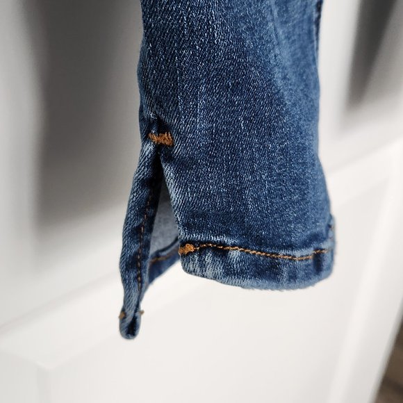 Deluxe Super Stretch High Rise Skinny Jean - Medium Wash - FASHION NOVA - Picture 3 of 11